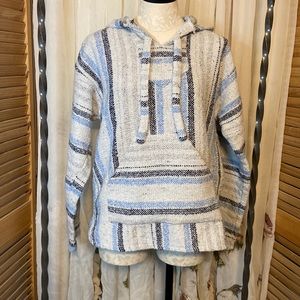 Earthbound Trading co. Hoodie. Striped pattern, size 38 m 40